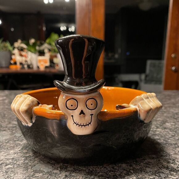 Boney Bunch from Yankee Candle 2010 Candy Bowl designed by Mark Cook new - Picture 1 of 6